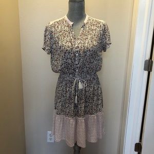 NWOT  H&M White and Floral Pattern Dress S